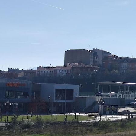Apartamento Atico Mirador Del Naranco, Parking Gratuito, Wifi, Zona Residencial Oviedo Exterior foto